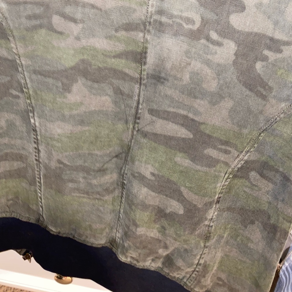 Sanctuary Camouflage Lightweight Bomber Jacket - Picture 8 of 8
